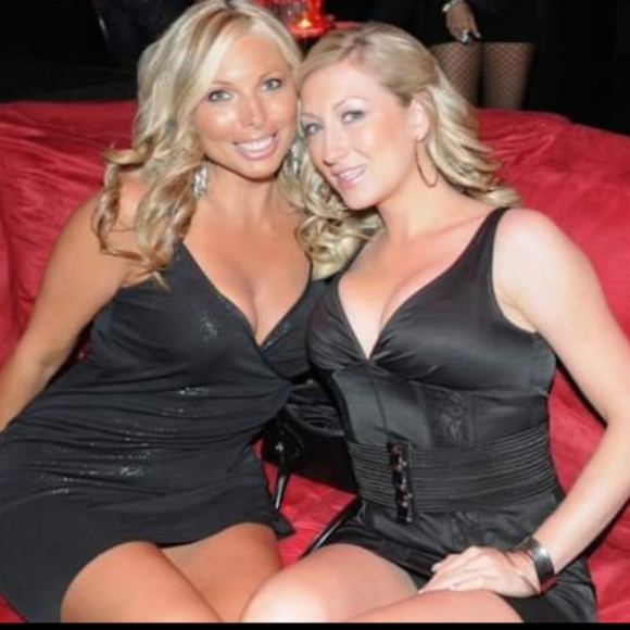 Meet your Posher, Tan - Picture 2 of 2